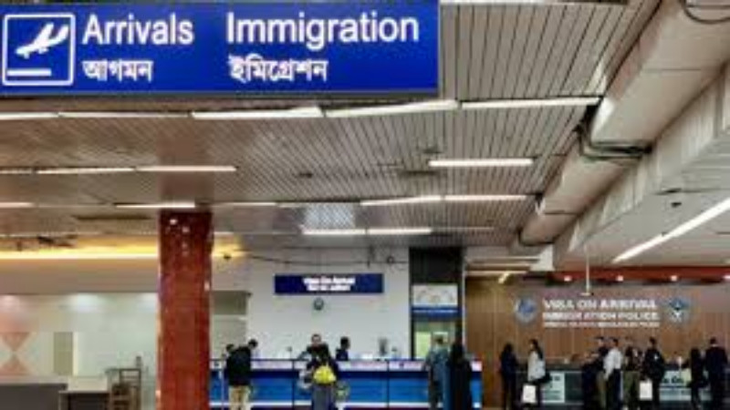 নির্বাচনের কারণে এক মাস বাংলাদেশে ‘অন-অ্যারাইভাল ভিসা’ স্থগিত
