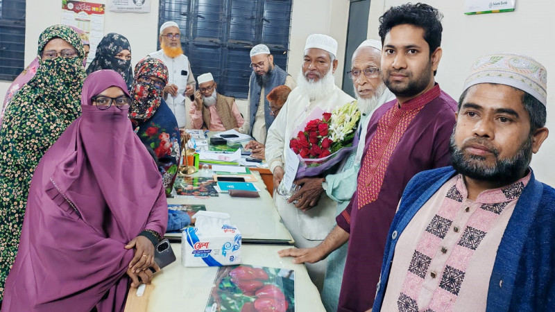 ঝিনাইদহ-২ আসনের নবনির্বাচিত সংসদ সদস্যকে ফুলেল শুভেচ্ছা