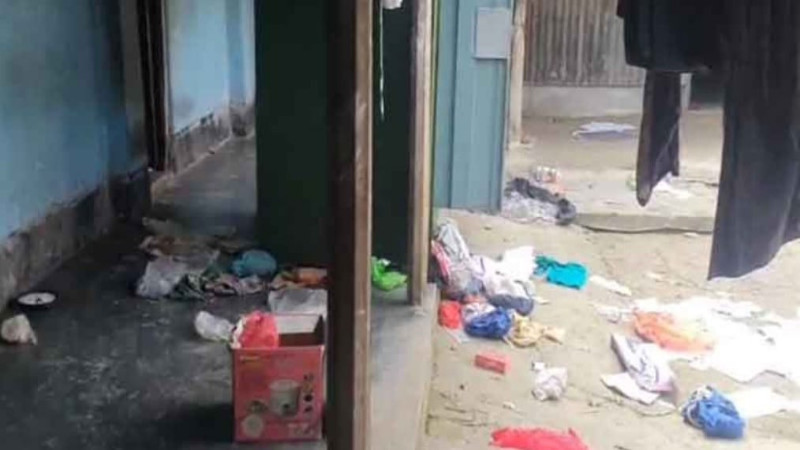 সুন্দরগঞ্জে হত্যাকাণ্ডের পর আসামিপক্ষের ঘরবাড়ি ভাংচুর ও মালামাল লুটের অভিযোগ