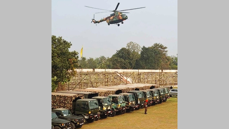 নীলফামারীতে সেনাবাহিনীর হেলিকপ্টার মহড়া