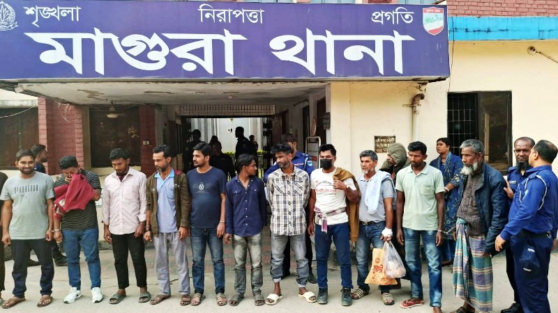 মাগুরায় বিএনপির দুই পক্ষের সংঘর্ষ : দু’পক্ষের মামলা, নারীসহ ১৫জন আটক