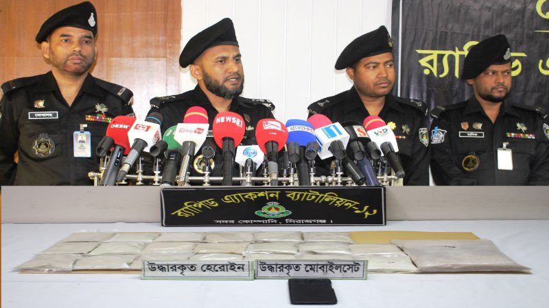 সিরাজগঞ্জে ৩ কেজি ৯০ গ্রাম হেরোইনসহ এক ট্রাক চালক আটক