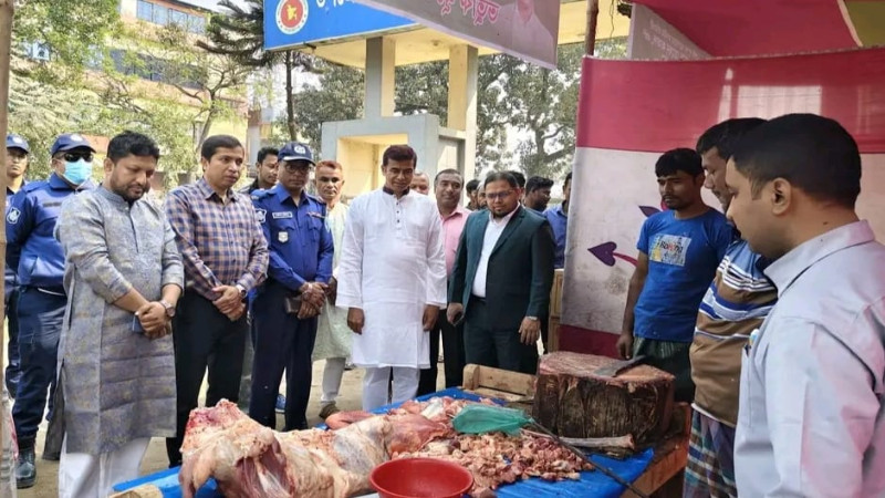 বোদায় প্রতিমন্ত্রীর উদ্যোগে ভর্তুকি মূল্যে নিত্যপ্রয়োজনীয় পণ্য বিতরণ