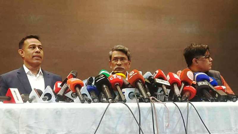 প্রধান উপদেষ্টা তাঁর আগের পেশায় ফিরে যাবেন: আলী রীয়াজ