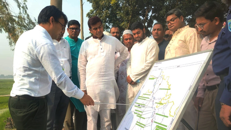 পঞ্চগড়ে করতোয়া নদীর সুরক্ষায় চলমান প্রকল্প পরিদর্শনে প্রতিমন্ত্রী ফরহাদ হোসেন আজাদ