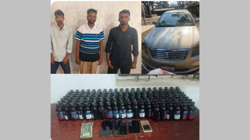তানোরে প্রাইভেট কারে ফেনসিডিল জব্দ সহ আটক -৩