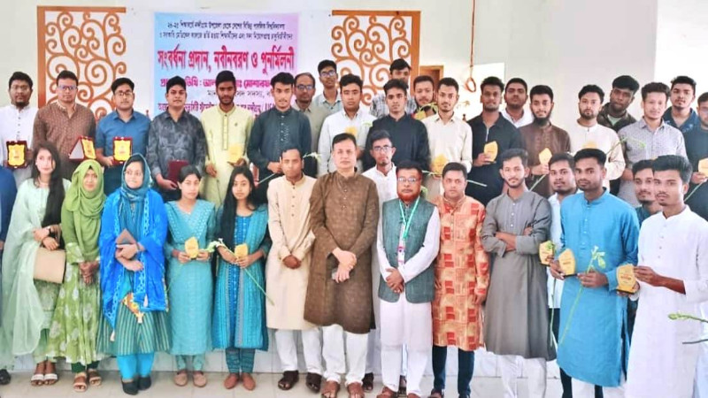 মেধাবী শিক্ষার্থীদের হাত ধরেই গড়ে উঠবে শক্তিশালী বাংলাদেশ – এমপি মোশাররফ হোসেন