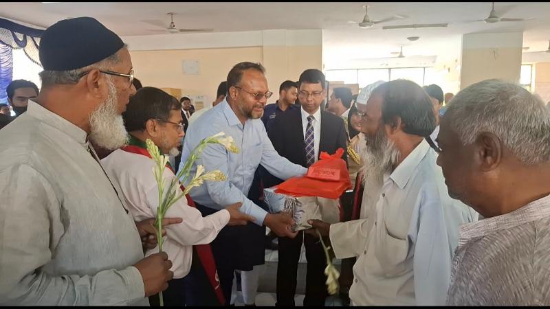 জয়পুরহাটে বীর মুক্তিযোদ্ধা ও শহীদ পরিবারের সদস্যদের সংবর্ধনা অনুষ্ঠিত