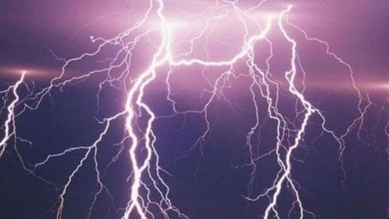 বজ্রপাতে শৈলকুপায় দুই কৃষকের মৃত্যু, আহত ৪