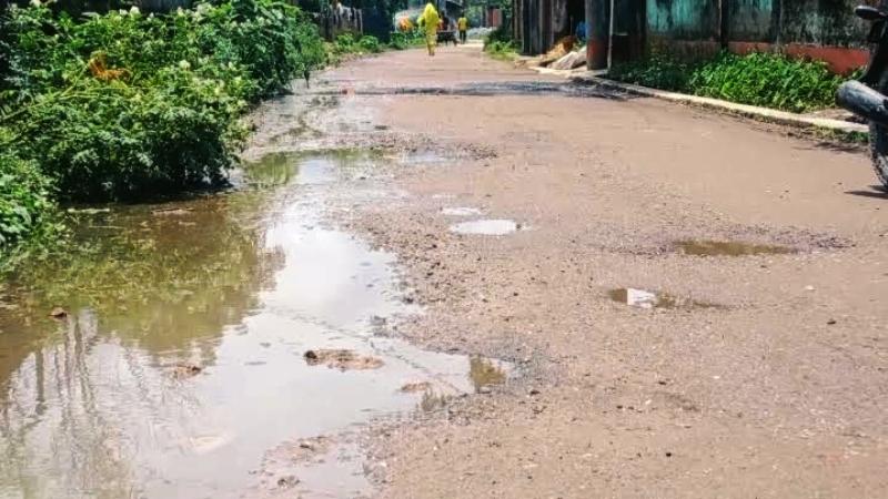 অভিযোগ করে প্রতিকার পায়নি কড়াইপড়া গ্রামবাসী