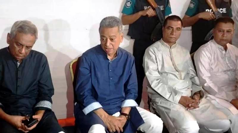 মধ্যপ্রাচ্যের যুদ্ধে অর্থনীতিতে রক্তক্ষরণ হচ্ছে: অর্থমন্ত্রী