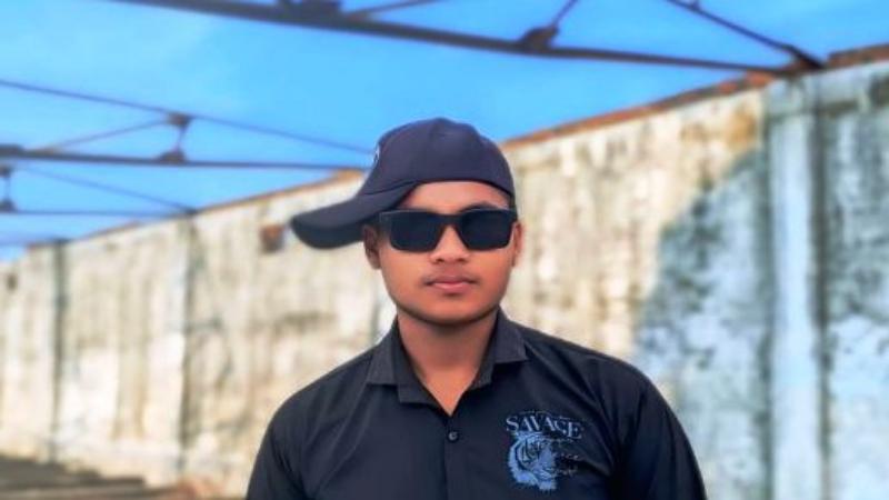 নিজের বিরুদ্ধে কটুক্তিকারী ছাত্রের জামিনে সহায়তা করলেন প্রতিমন্ত্রী আজাদ