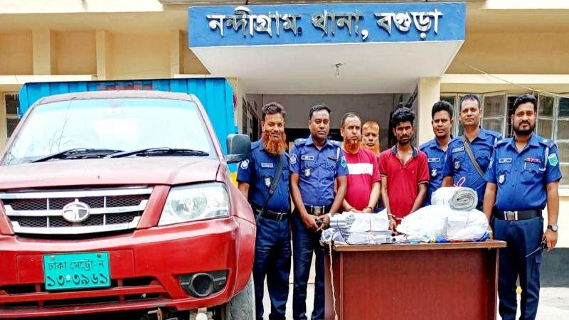 নন্দীগ্রামে পুলিশের অভিযানে ২৬ লাখ টাকার নকল ব্যান্ডরোল উদ্ধার, গ্রেফতার ২