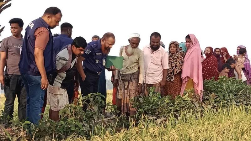 বেনাপোল সীমান্তের মাঠ থেকে যুবকের লাশ উদ্ধার, এলাকায় চাঞ্চল্য