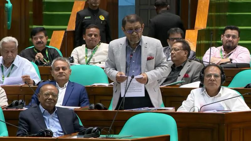 ১ লাখ স্বাস্থ্যকর্মী নিয়োগের উদ্যোগ নেওয়া হচ্ছে : স্বাস্থ্যমন্ত্রী