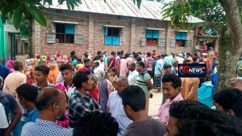 জমি নিয়ে বিরোধে দুই ছেলের ছুরিকাঘাতে বাবা-ভাই নিহত