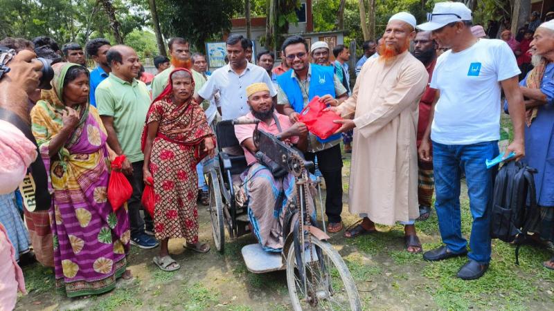 আজ আমতলীতে ইসলামিক রিলিফ’র কুরবানীর মাংশ বিতরণ