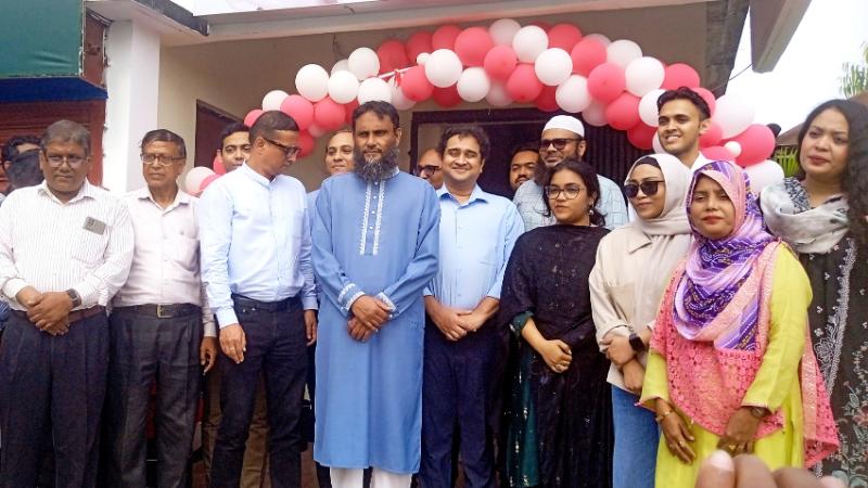 সুন্দরগঞ্জ উপজেলার পাঁচপীরে আস্হা কেয়ার স্বাস্হ্যসেবা ক্লিনিক উদ্বোধন