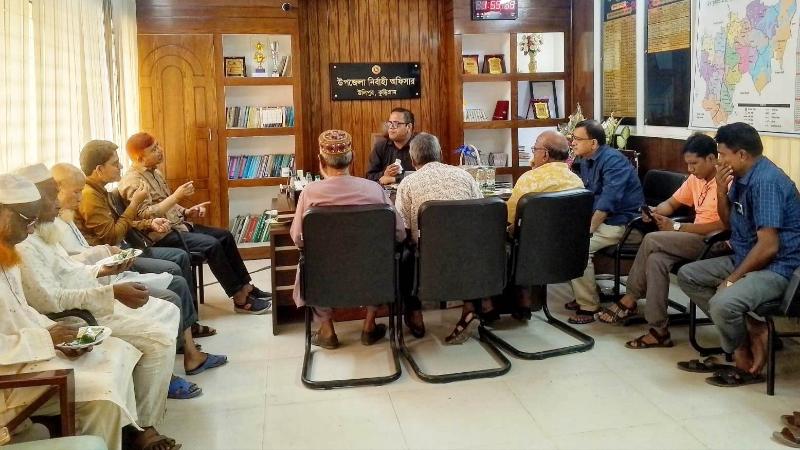 উলিপুরে নবাগত ইউএনও’র সাথে সাংবাদিকদের মতবিনিময়