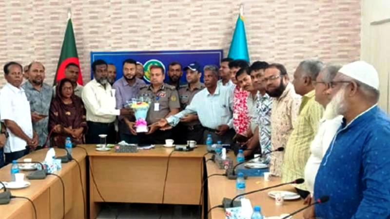 আইনশৃঙ্খলা অবমাননাকারীদের বিরুদ্ধে কঠোর ব্যবস্থা নেওয়া হবে : কেএমপি কমিশনার