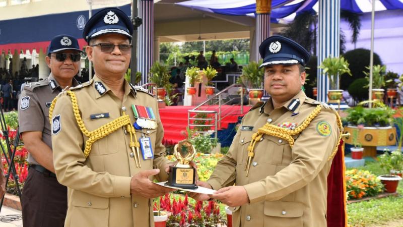 অপরাধ দমন ও অবৈধ আগ্নেয়াস্ত্র উদ্ধার অভিযানে কেএমপি’র বিশেষ সাফল্য