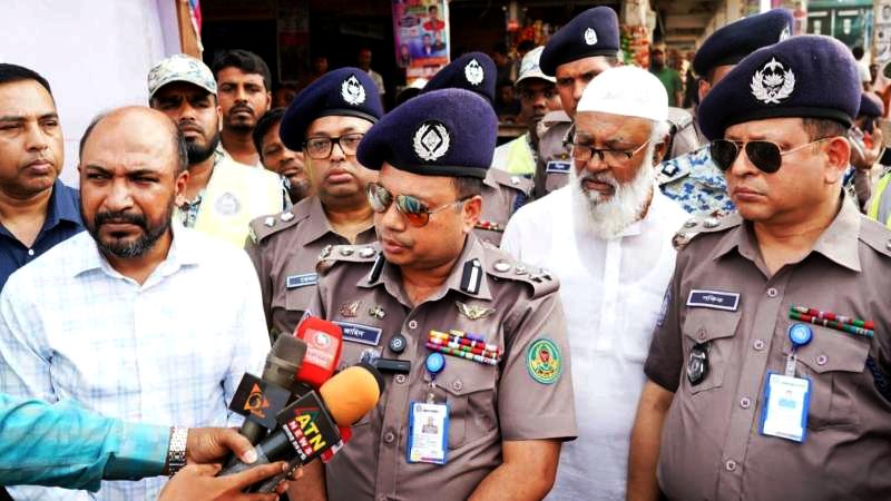 পবিত্র ঈদুল আযহা উপলক্ষে ঘরমুখো মানুষের ঈদযাত্রা নিরাপদ ও নির্বিঘ্ন নিশ্চিত করতে হবে