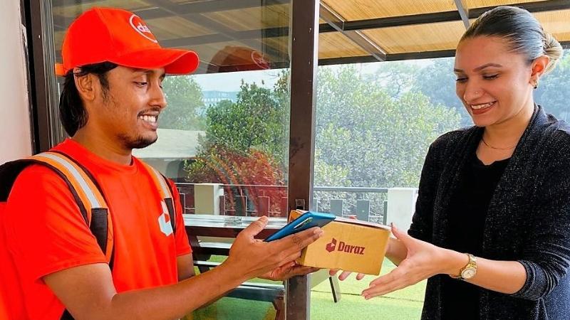 গিভঅ্যাওয়ে ও বিশেষ সব অফারে এই ঈদে দারাজের দারুণ চমক