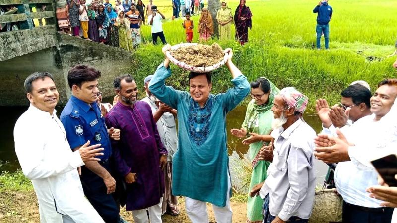 শহীদ জিয়া কৃষি উন্নয়নের লক্ষ্যে খাল খনন কর্মসূচি চালু করেছিলেন – এমপি মোশারফ হোসেন