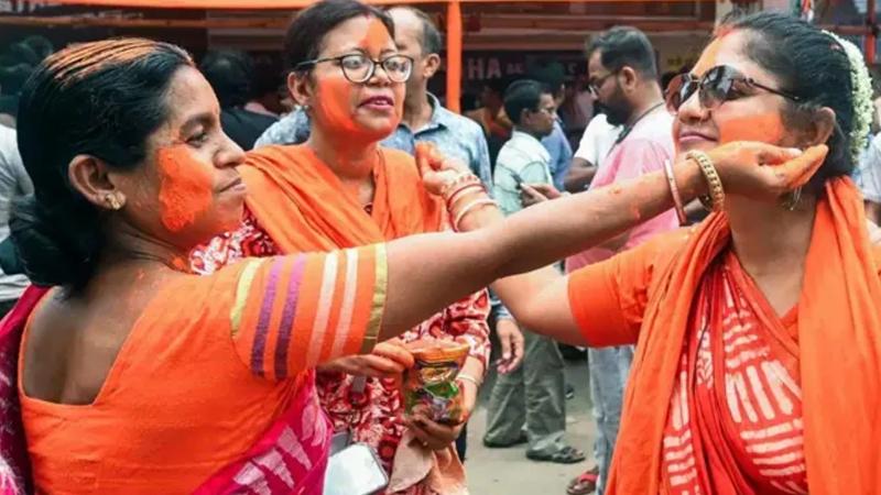 তৃণমূলকে হারিয়ে বিজেপির নিরঙ্কুশ জয়