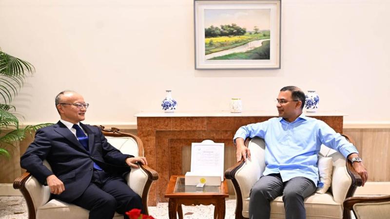 প্রধানমন্ত্রীর সঙ্গে এডিবি প্রেসিডেন্টের সৌজন্য সাক্ষাৎ