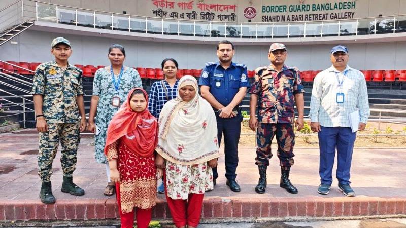পাচারের শিকার দুই বাংলাদেশি নারীকে বেনাপোল দিয়ে ফেরত দিল ভারত