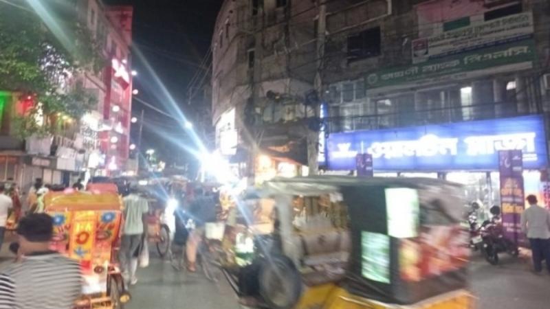বিদ্যুৎ সাশ্রয়ে আবার সন্ধ্যা ৭টায় বন্ধ হবে শপিংমল ও দোকানপাট