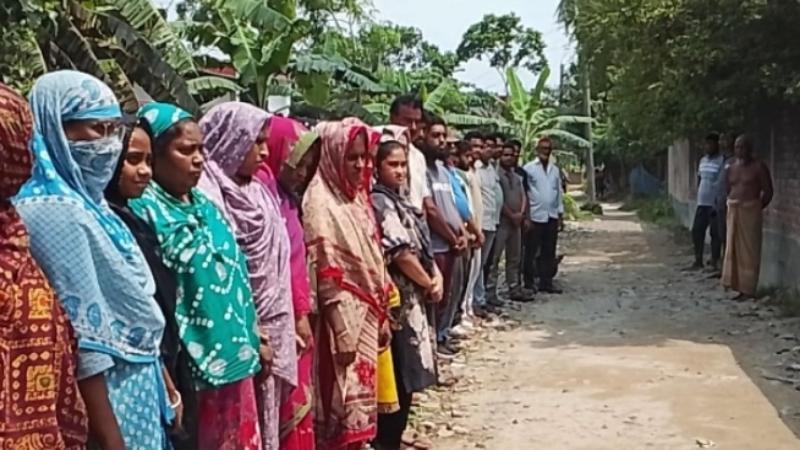 যশোরে মাদকের বিরুদ্ধে এলাকাবাসীর মানববন্ধন, বিক্ষোভ মিছিল ও সভা
