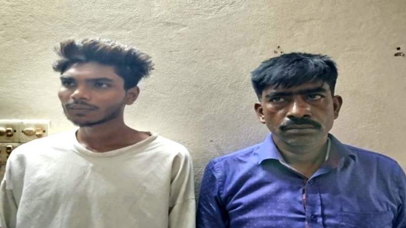 যশোরে ৫ হাজার পিস ইয়াবাসহ দুইজন আটক বিজিবি সদস্যরা