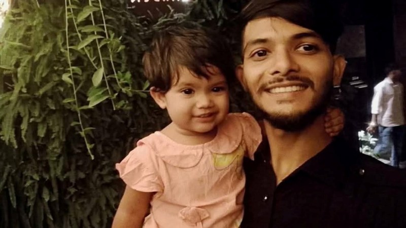 মোরেলগঞ্জে লাইভে এসে যুবকের আত্মহত্যা