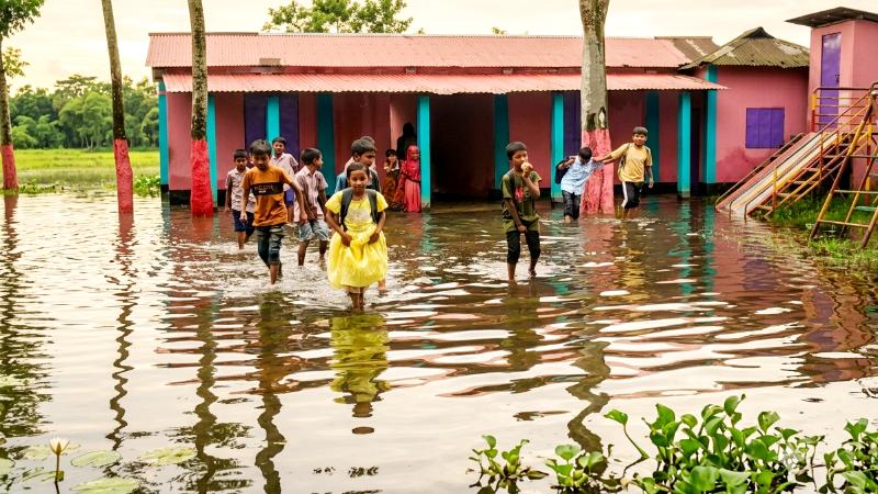৬৭ নং গোবিন্দগঞ্জ সরকারি প্রাথমিক বিদ্যালয়ে পাঠদান ব্যাহত, দ্রুত ব্যবস্থা গ্রহণের দাবি