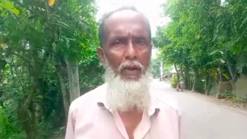 খুলনার বটিয়াঘাটা সুরখালী সংলগ্ন এলাকায় প্রবাসীর ক্রয়কৃত জমিতে ঘর নির্মাণে বাধা