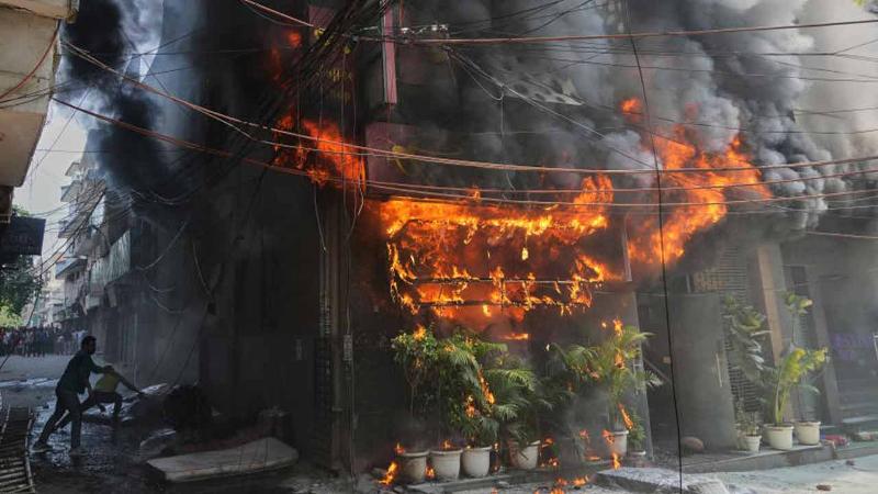 দিল্লির হোটেলের বাথরুমে আটকা দাম্পত্তির অবশেষে মৃতদেহ উদ্ধার