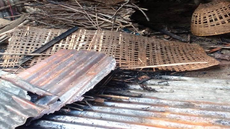 বিশ্বনাথে ঘর জ্বালানো মামলা ধামাচাপা দিতে পুলিশের হয়রানি