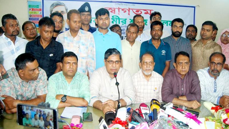 সারাদেশে সুষম ও টেকসই উন্নয়ন নিশ্চিত করতে কাজ করছে সরকার – প্রতিমন্ত্রী মীর শাহে আলম