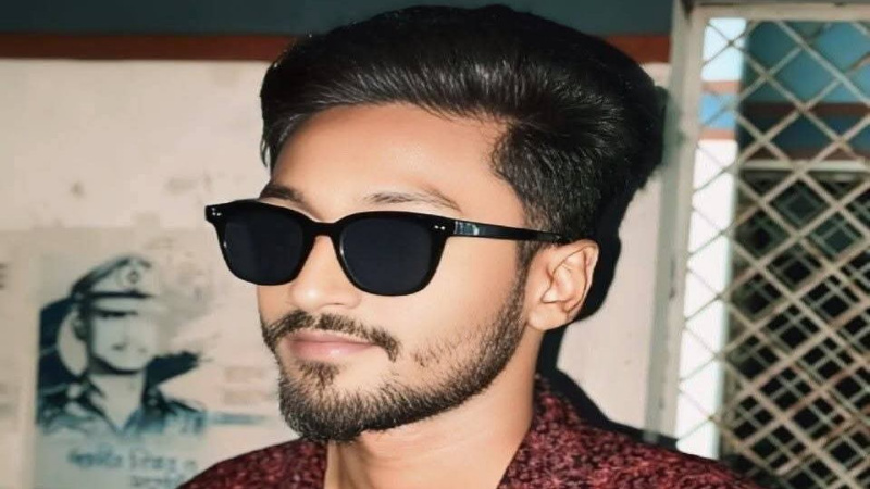 নন্দীগ্রামে গলায় ফাঁস দিয়ে কলেজ ছাত্রের আত্নহত্যা