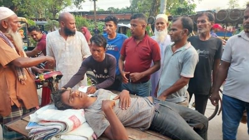 সৈয়দপুরে যাত্রী সেজে ভ্যানরিক্সা ছিনতাই