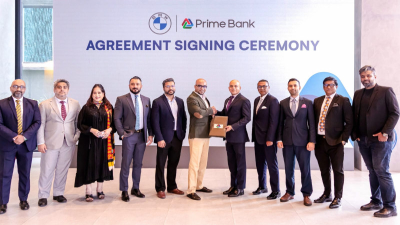 গ্রাহকদের এক্সক্লুসিভ বিএমডব্লিউ সার্ভিস দিতে প্রাইম ব্যাংক ও এক্সিকিউটিভ মোটরসের চুক্তি স্বাক্ষর