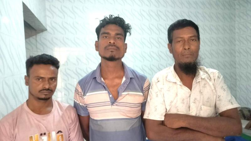 নন্দীগ্রামে তিন মাদককারবারিসহ গ্রেফতার ছয়