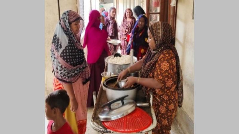 যশোরে কেশবপুর উপজেলা স্বাস্থ্য কমপ্লেক্সে রোগীদের খাবারে নানা অনিয়মের অভিযোগ