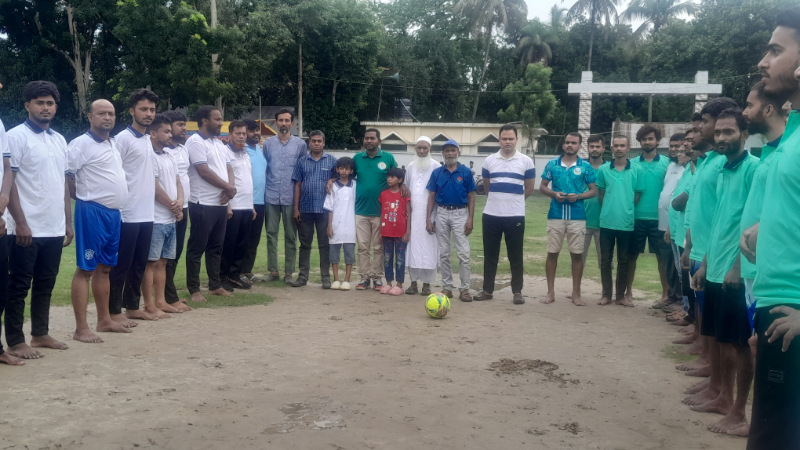 মাগুরা প্রেসক্লাবের পৃষ্ঠপোষকতায় প্রীতি ফুটবল ম্যাচ অনুষ্ঠিত