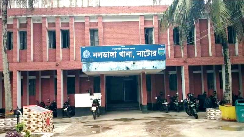 সময় থাকতে ভালো হয়ে যা! দরজার সামনে কাফনের কাপড় ও হুমকির চিরকুট, আতঙ্কে নলডাঙ্গার একটি পরিবার