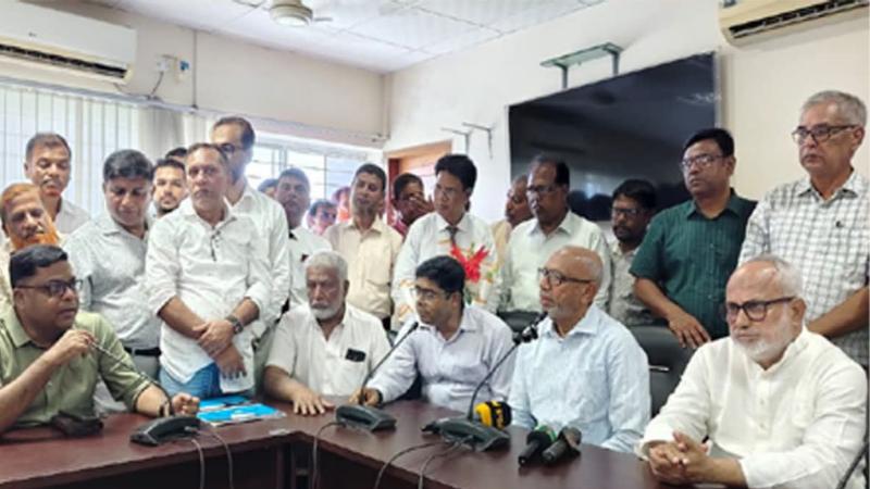 খুলনার ওয়াসার চেয়ারম্যান বীর মুক্তিযোদ্ধা মনিরুজ্জামান মনি যোগদান করেছেন