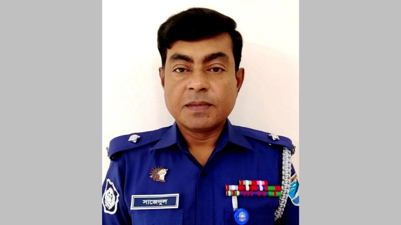 মাদারিপুরে আইনশৃঙ্খলা কার্যক্রমে আলোচনায় শ্রীনদী তদন্ত কেন্দ্রের ইনচার্জ মোঃ সাজেদুল ইসলাম