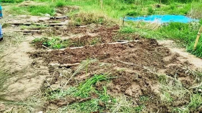কালিয়াকৈরে কবরস্থান থেকে ৮টি মানবকঙ্কাল চুরি, আতঙ্ক